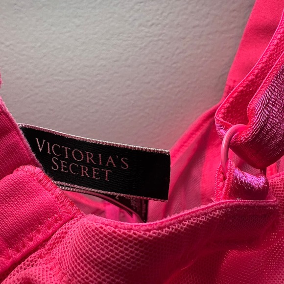 Women's Victoria's Secret Very Sexy Pink Bra 34DDD - Picture 3 of 6